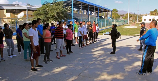 0-a-a-a-a-policia-de-los-cabos-entrena