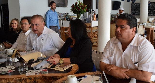 0-a-a-kakogui-feria-del-empleo